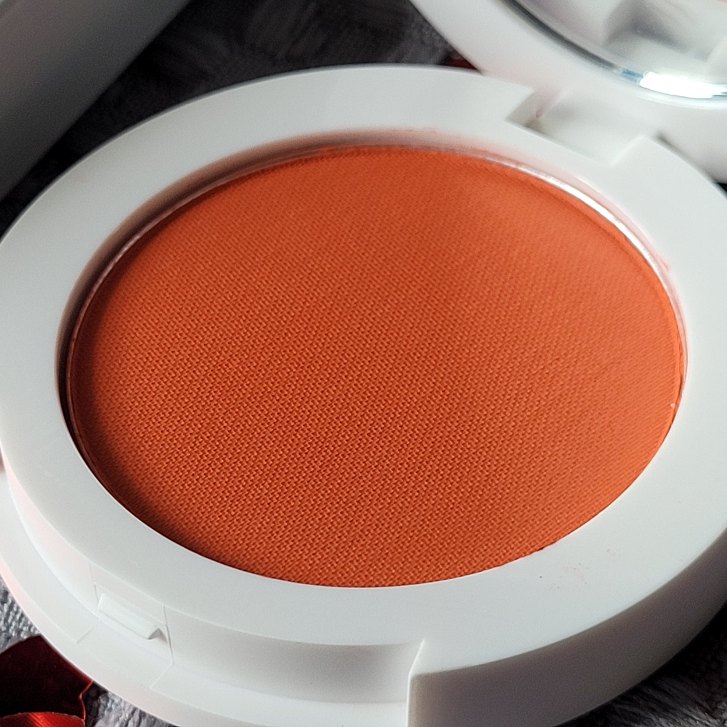 MIT Miracle Touch Blusher - BELLA