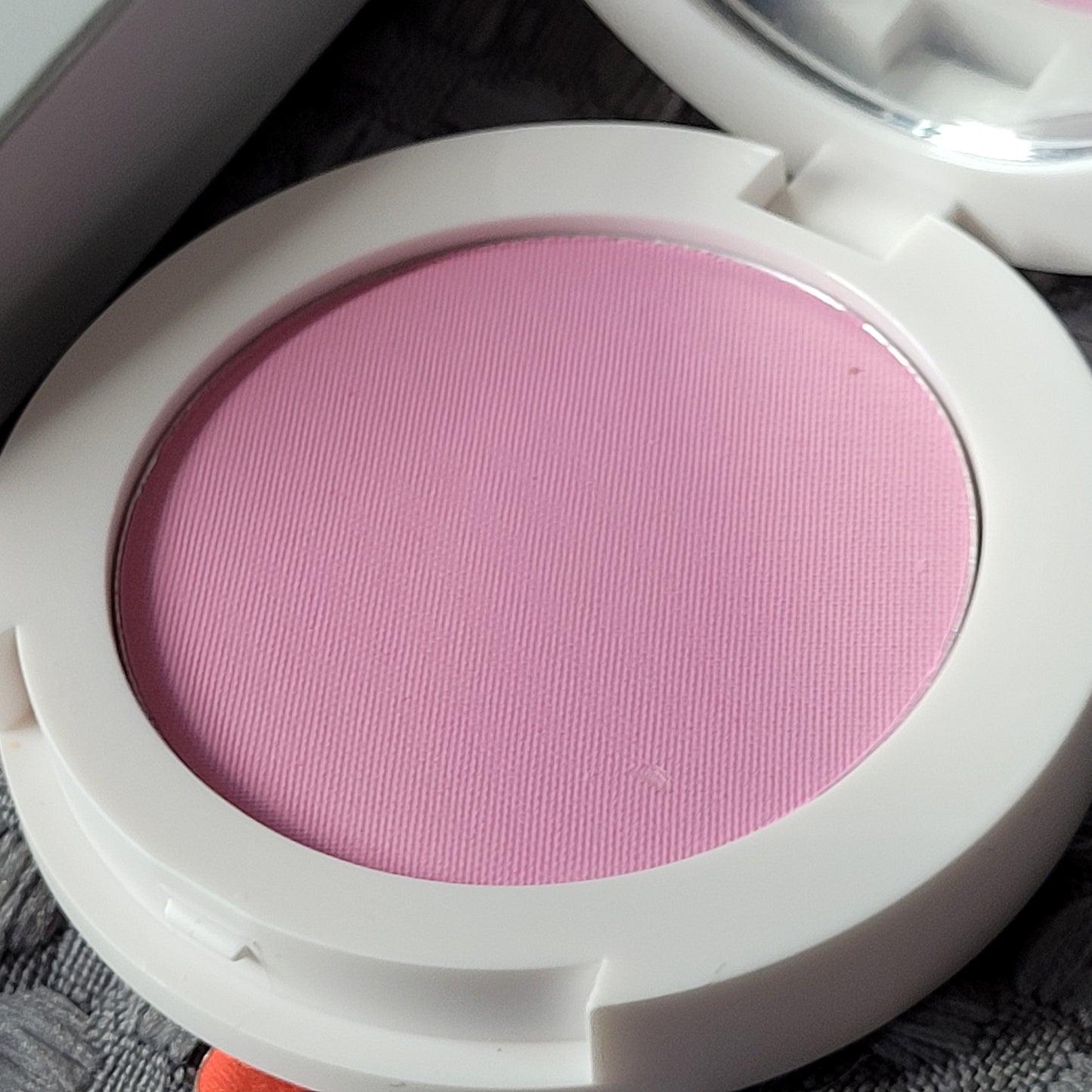 MIT Miracle Touch Blusher - Amore