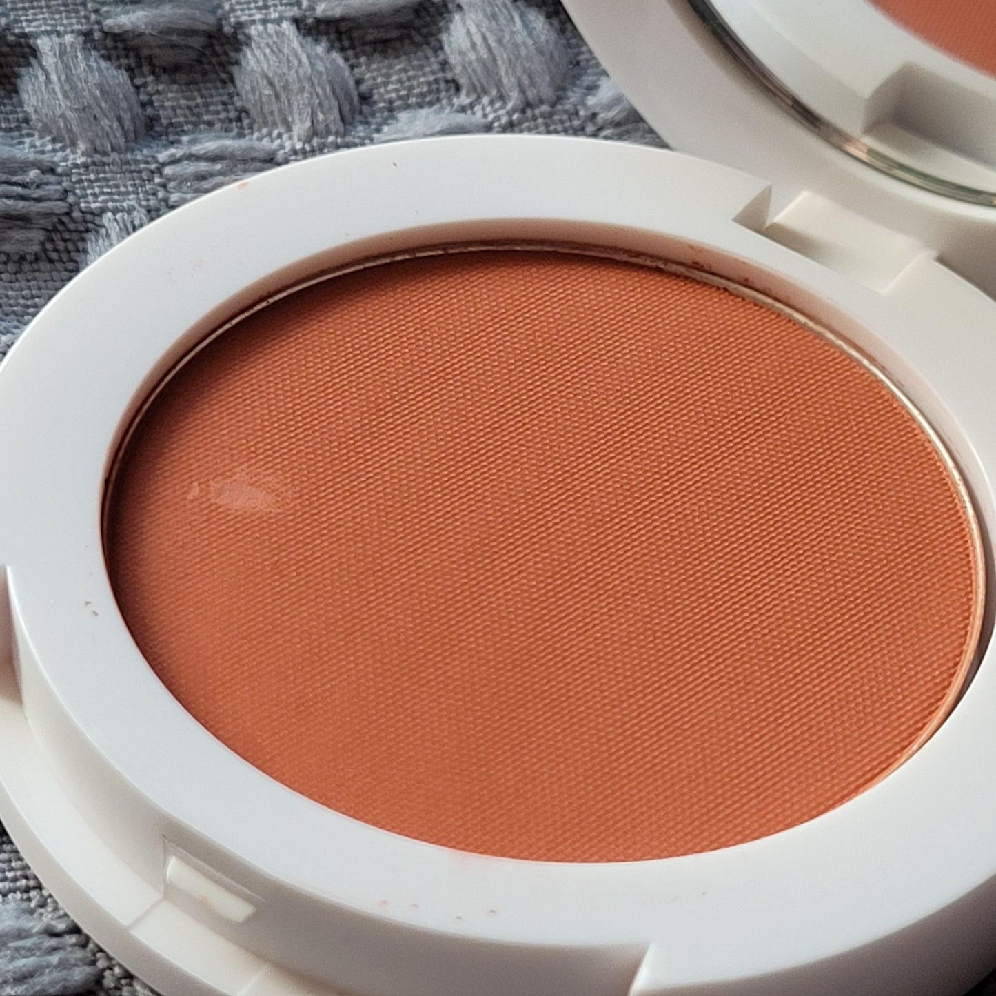 MIT Miracle Touch Blusher - Amore