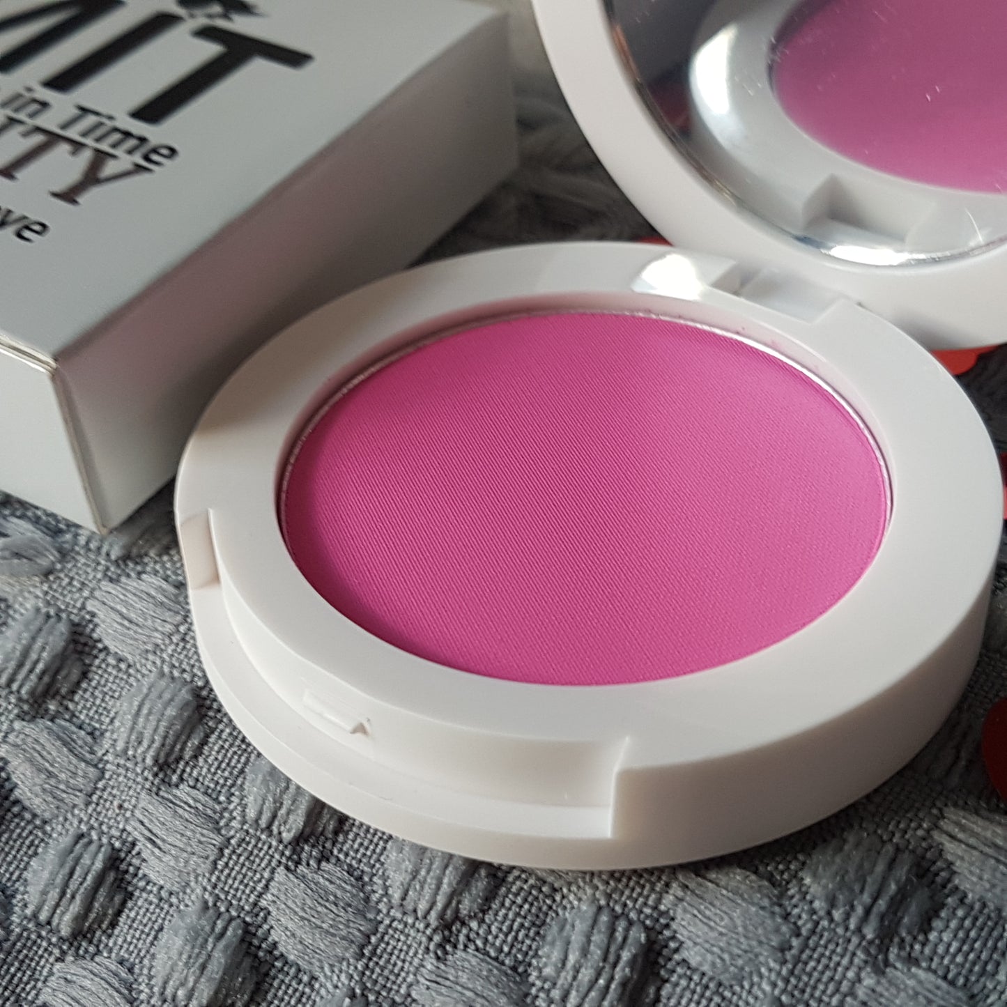 MIT Miracle Touch Blusher - BELLA