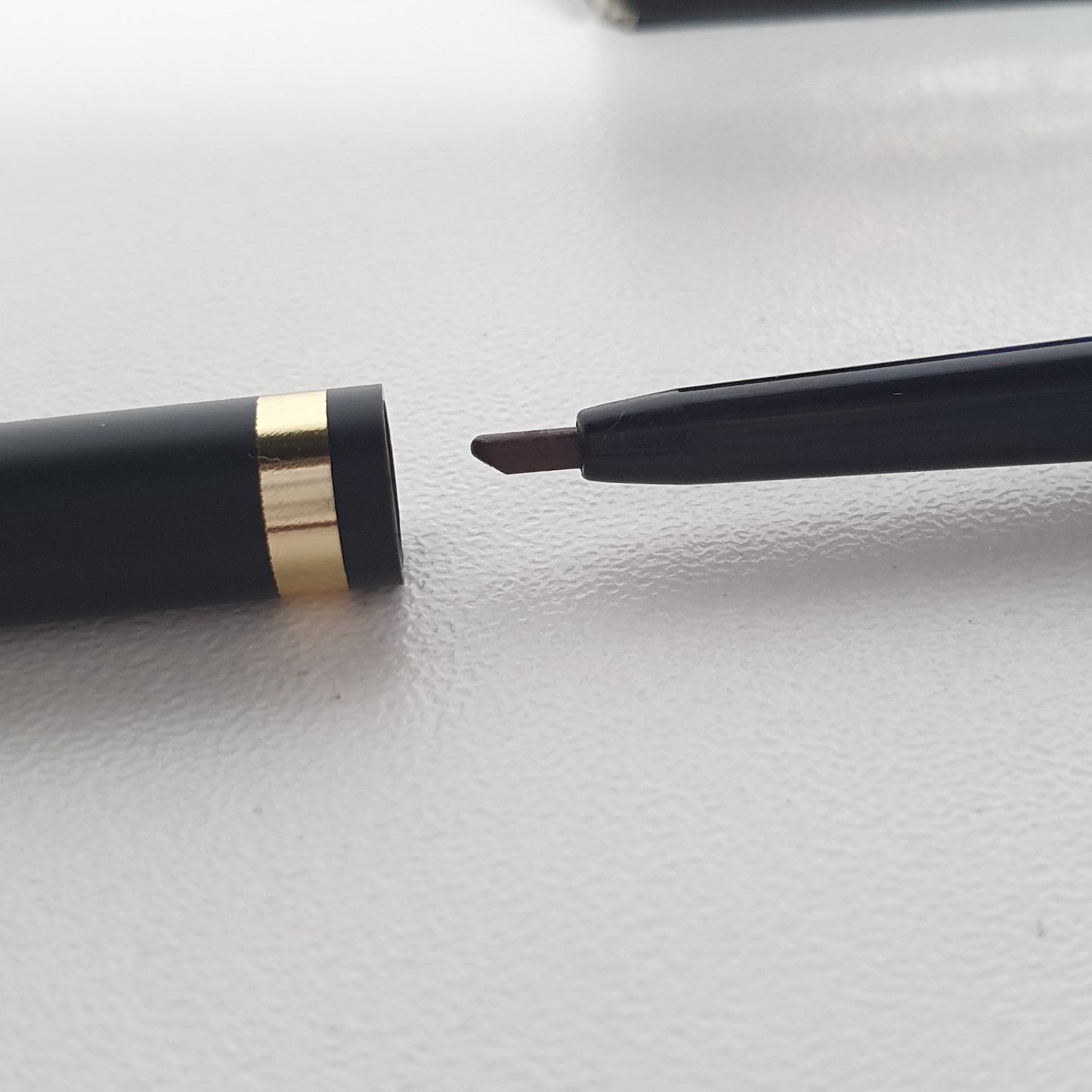 MIT Micro Sketch Brow Pencil - Eyebrow Pencil and Brush Brow Definer