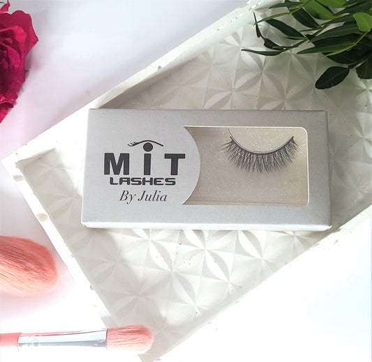 MIT Natural Look Synthetic Vegan Silk False Lashes