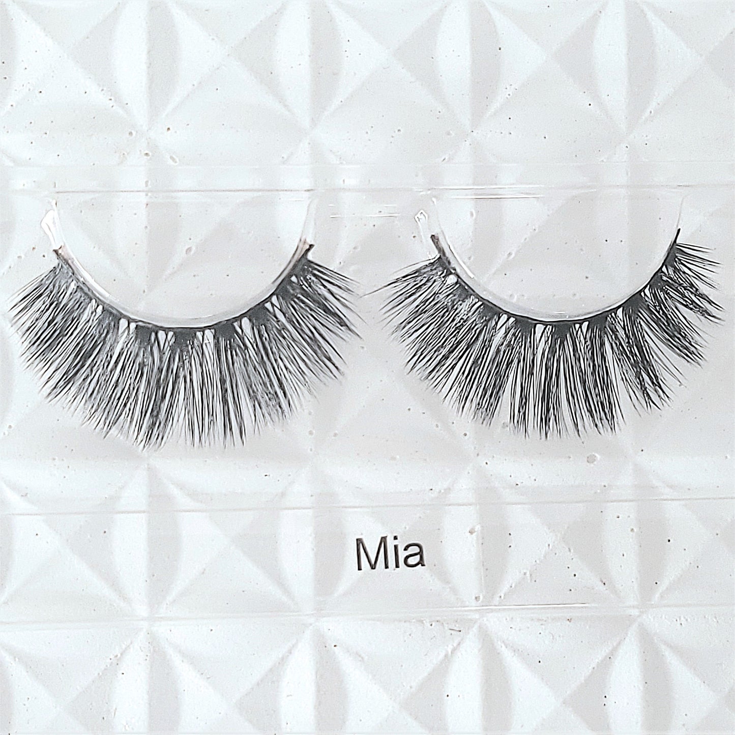 MIT LONG FAUX MINK STRIP LASHES - STYLE MIA