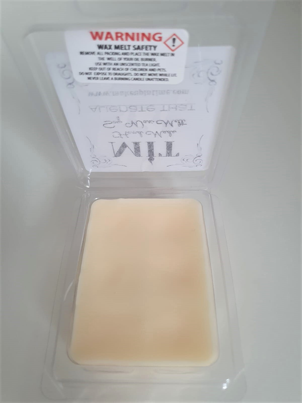 MiT Hand Made Soy Wax Scented Melt (Alienate That)